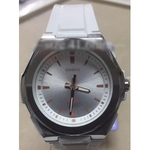 Casio Collection LWA-300H-7E - фото 3