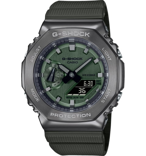 Casio G-Shock GM-2100B-3A с зеленым циферблатом