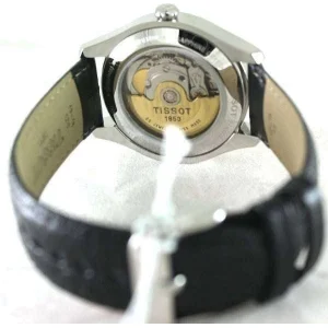 Tissot T038.430.16.057.00 - фото 3